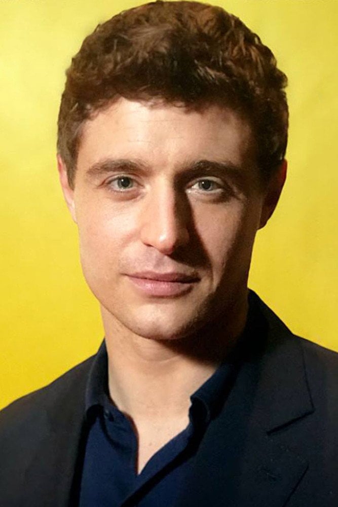 Max Irons