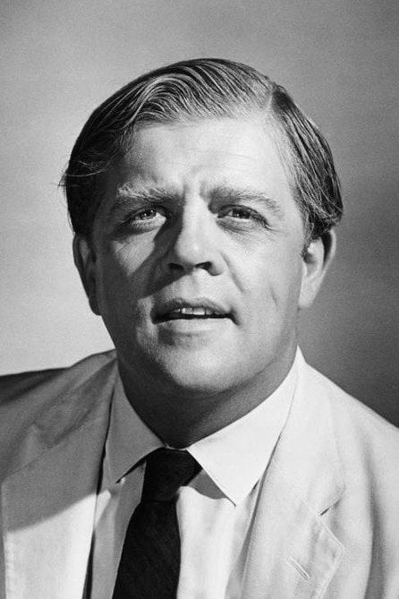 Pat Hingle